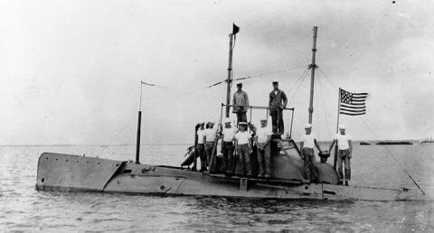 navy us military united states usa flag america submarine white history photo 1913 tshirt tee